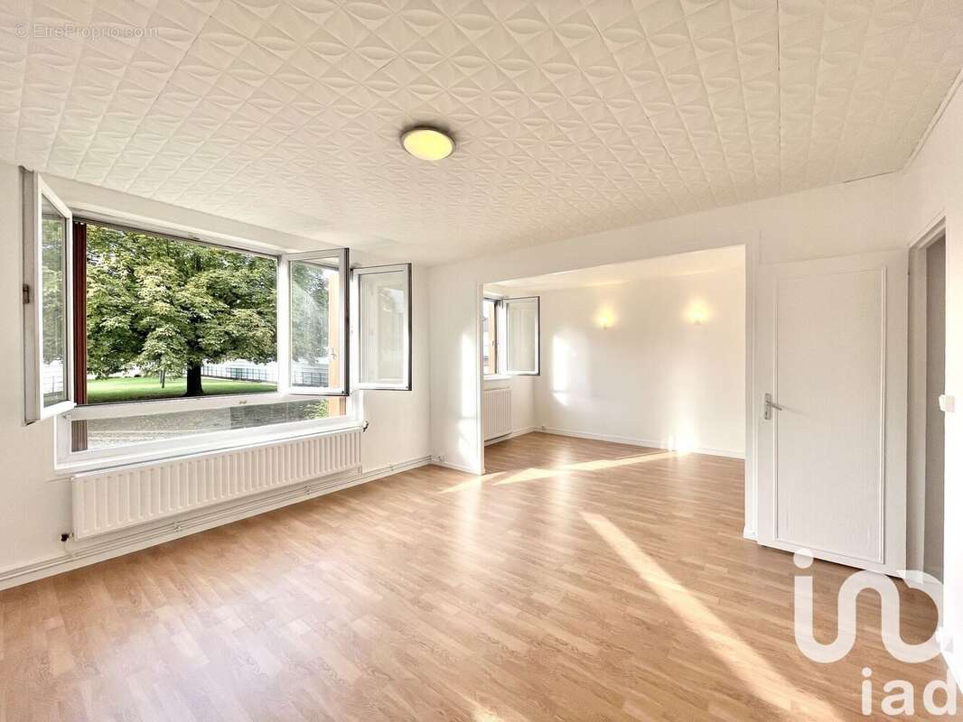 Photo 2 - Appartement à CHAMPIGNY-SUR-MARNE