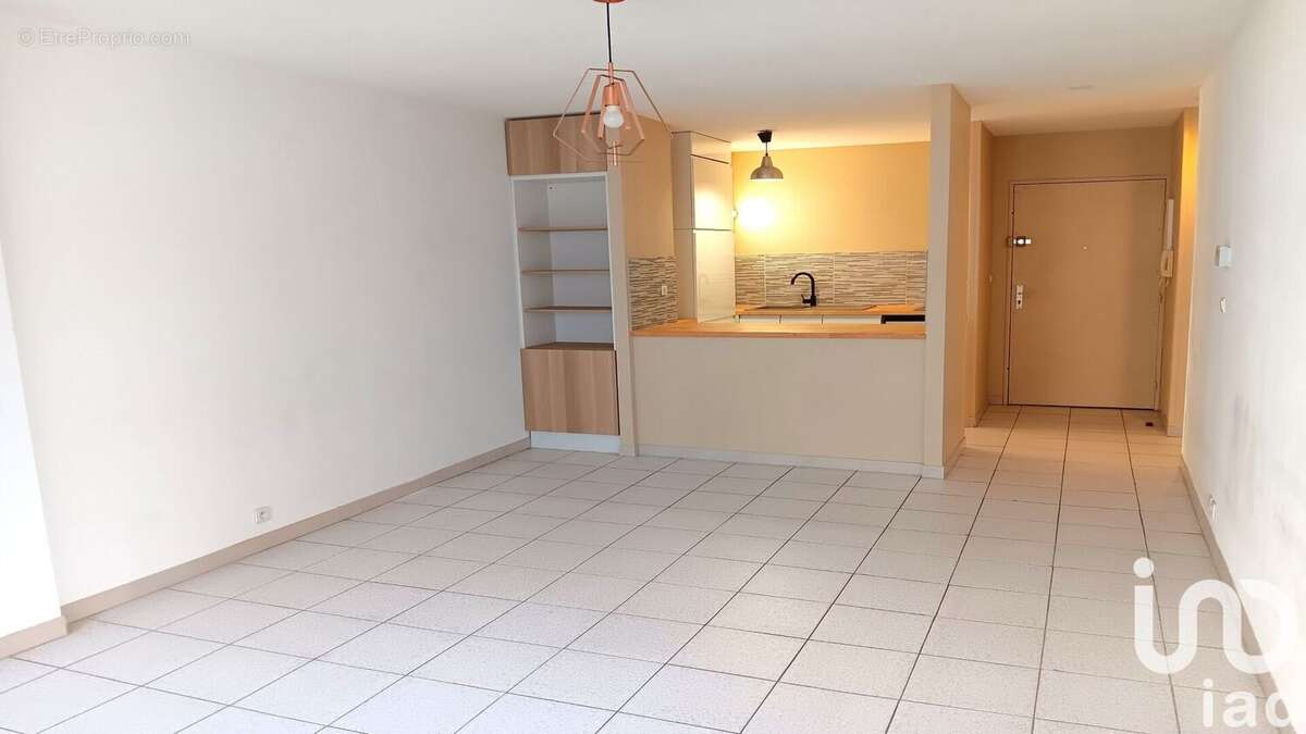 Photo 3 - Appartement à NIMES