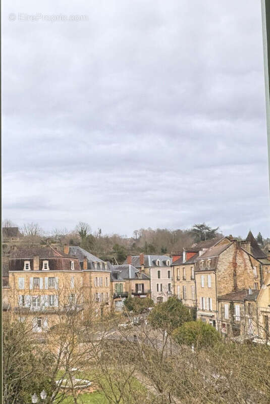 Appartement à SARLAT-LA-CANEDA