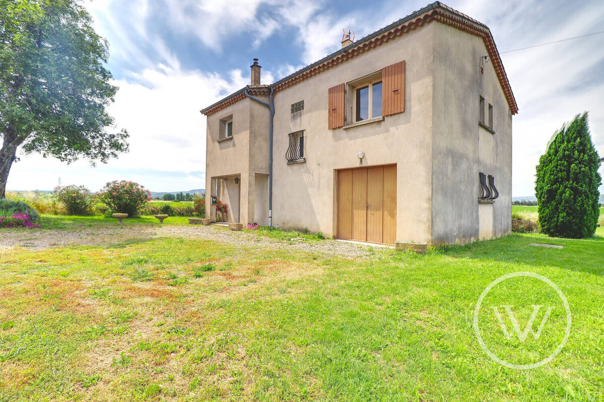 Maison à ETOILE-SUR-RHONE