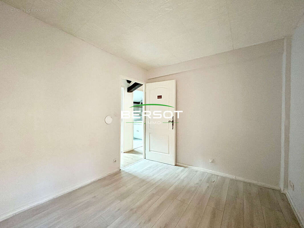 Appartement à EVIAN-LES-BAINS