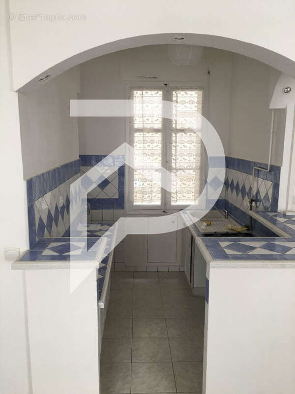 Appartement à MARSEILLE-7E