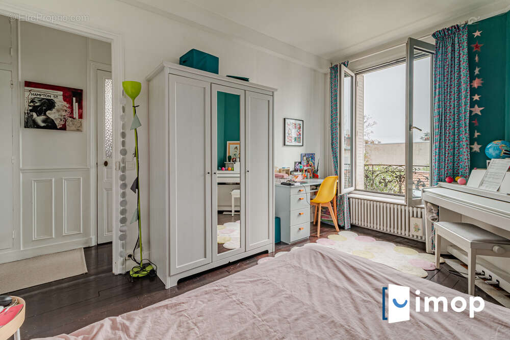 Appartement à LE RAINCY