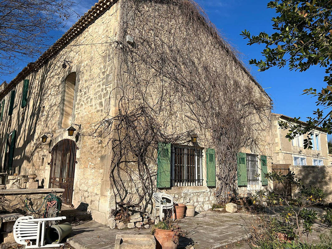 Maison à MAUSSANE-LES-ALPILLES