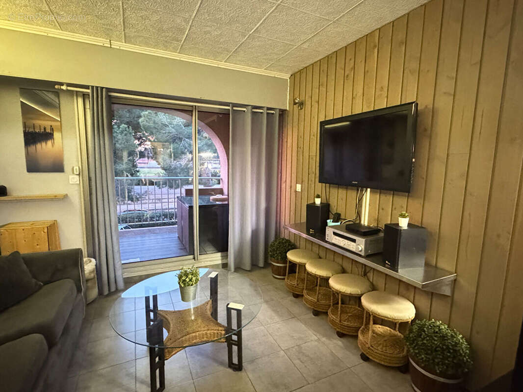 Appartement à HYERES