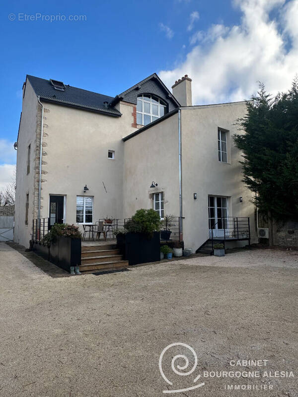 Maison à SEMUR-EN-AUXOIS