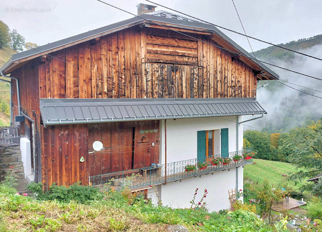 Maison à LE BOIS