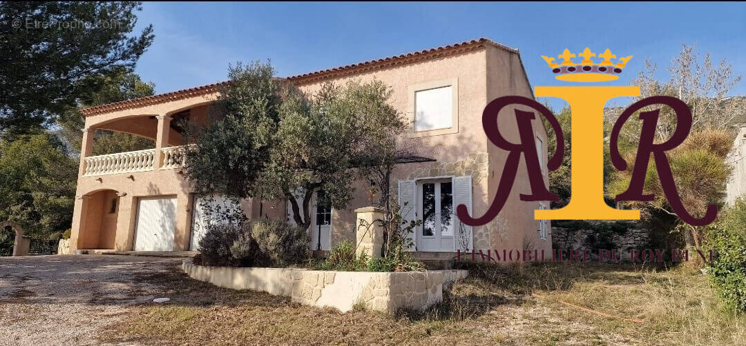 Maison à PUYLOUBIER