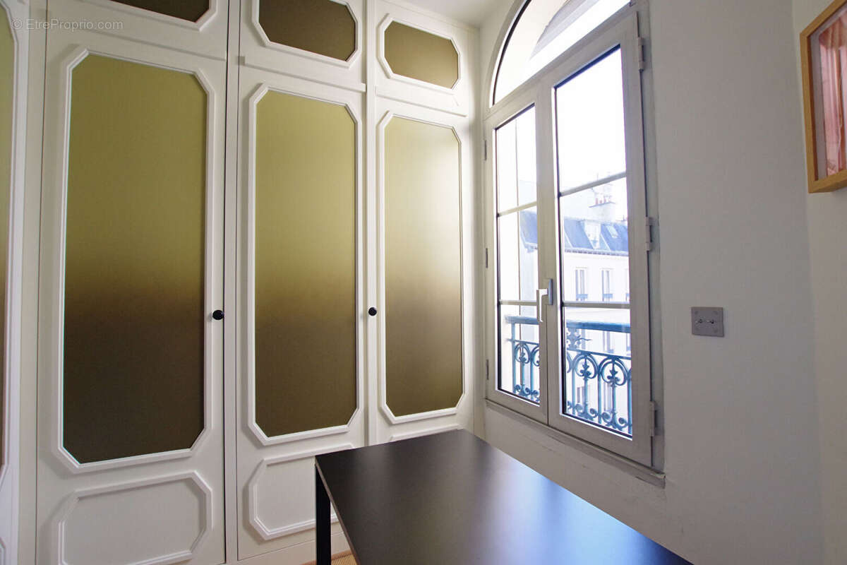 Appartement à PARIS-9E