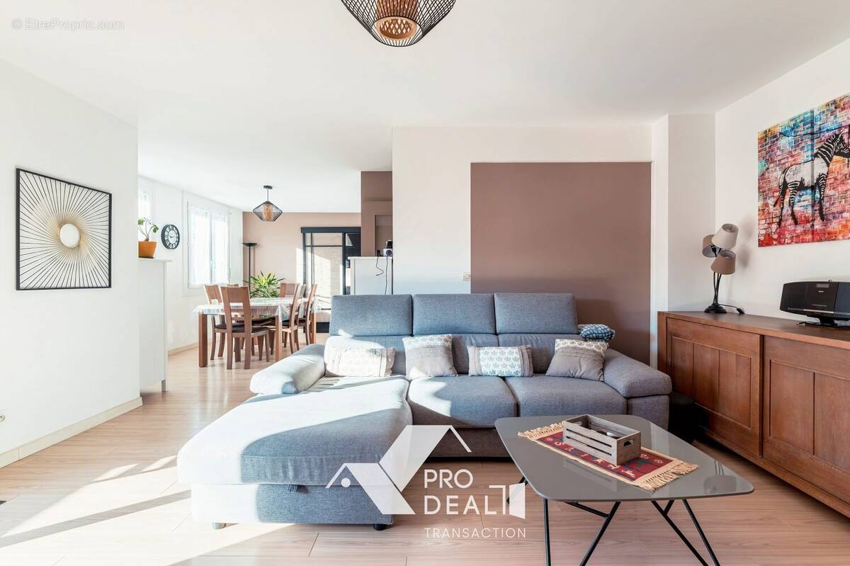 Appartement à LYON-8E