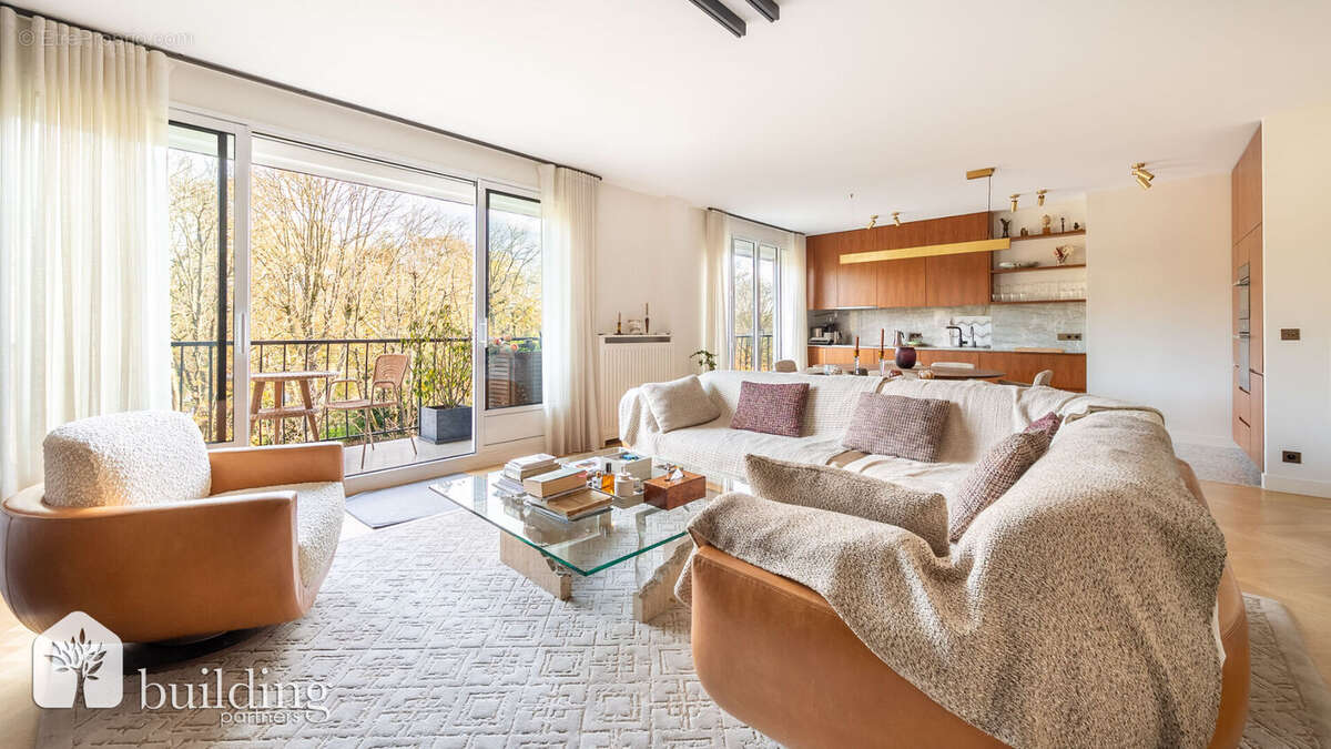 Appartement à NEUILLY-SUR-SEINE