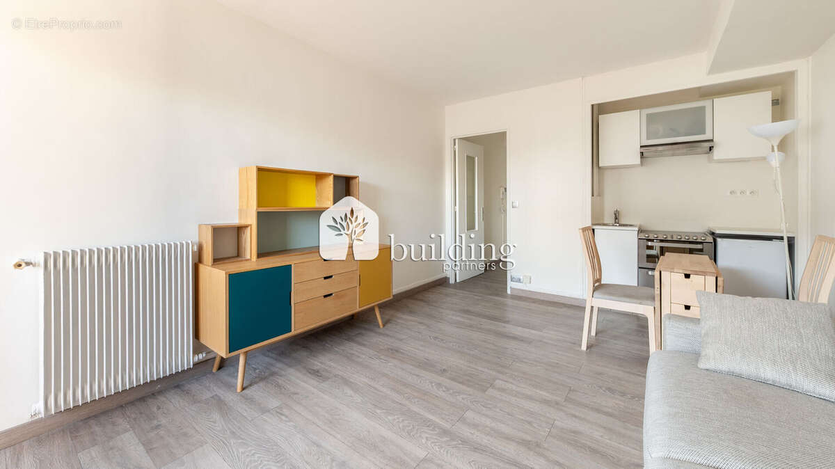 Appartement à NEUILLY-SUR-SEINE