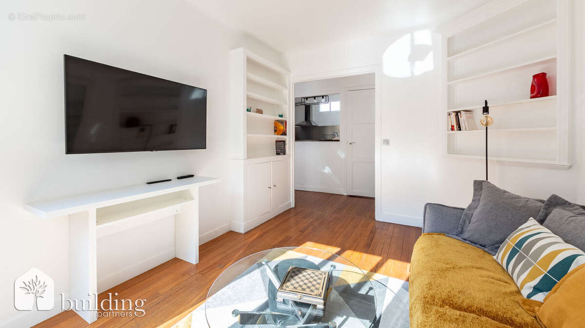 Appartement à NEUILLY-SUR-SEINE