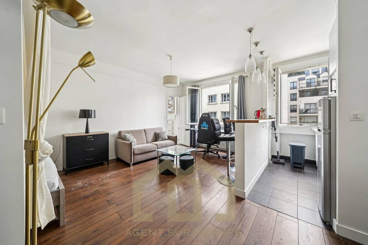 Séjour cuisine  - Appartement à PARIS-16E