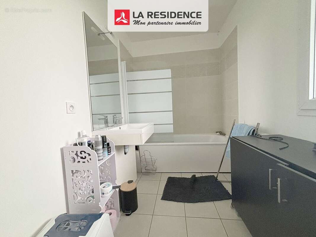 Appartement à BONNIERES-SUR-SEINE