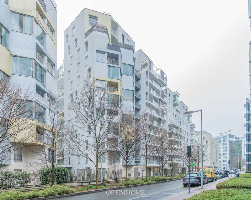 Appartement à ISSY-LES-MOULINEAUX