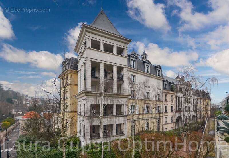 Appartement à LE PLESSIS-ROBINSON