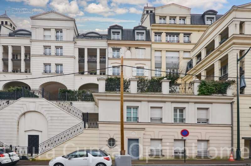 Appartement à LE PLESSIS-ROBINSON