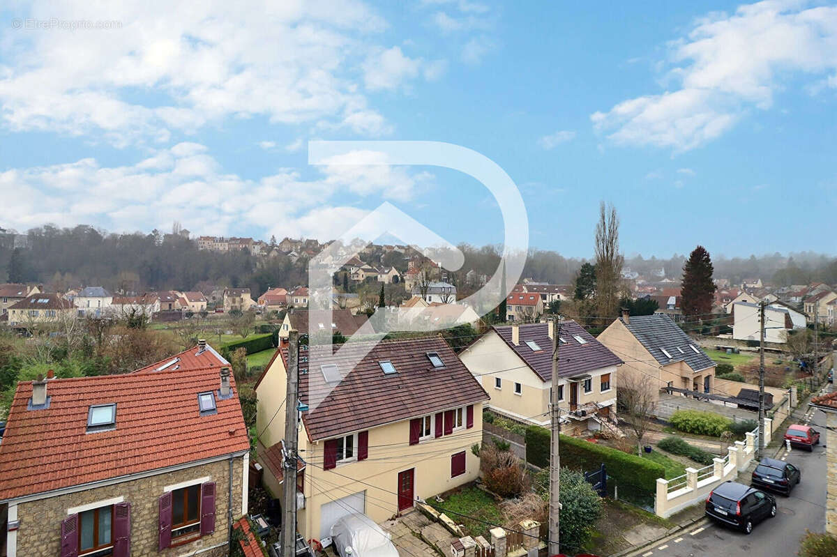 Appartement à PONTOISE