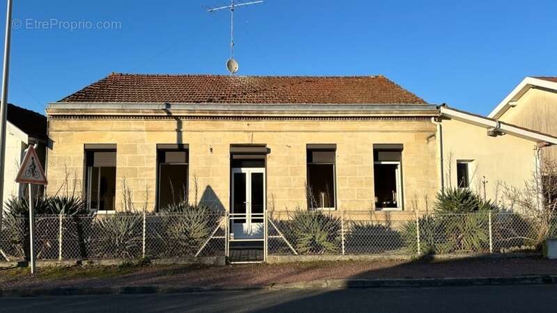 Maison à LACANAU