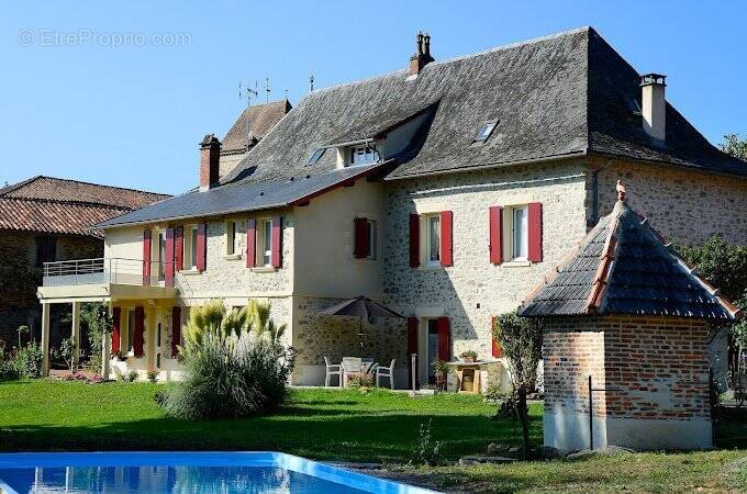 Maison à FIGEAC