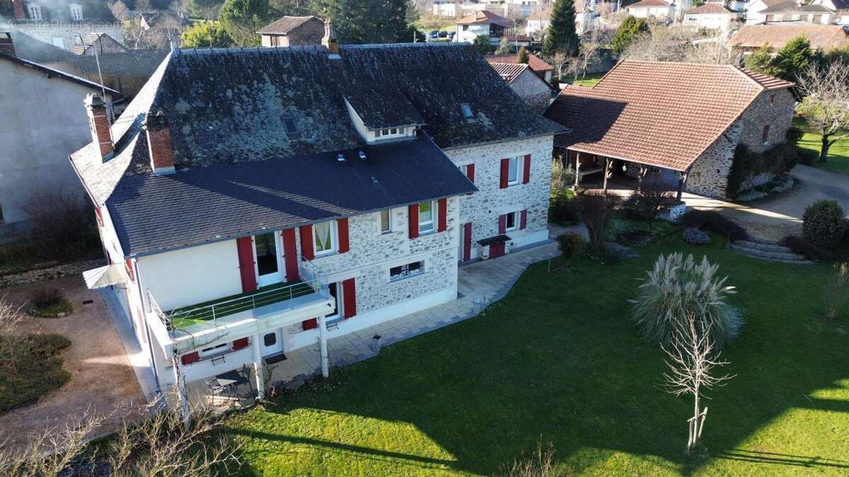 Maison à FIGEAC