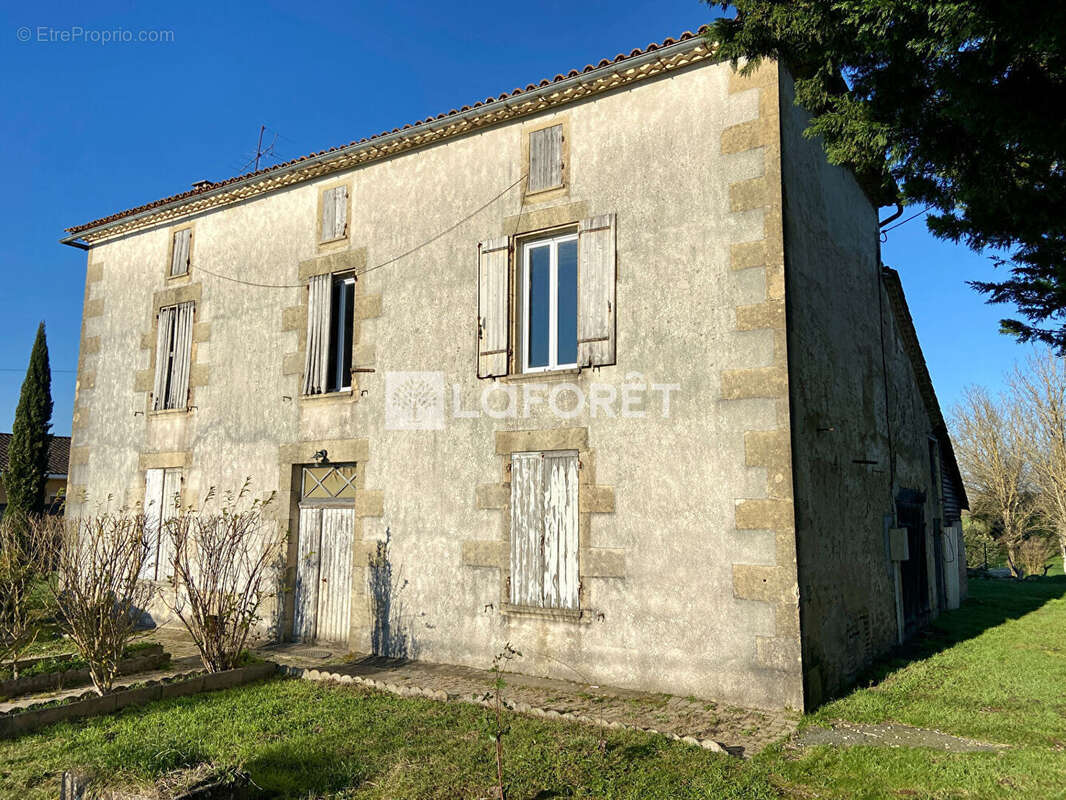 Maison à SAVIGNAC