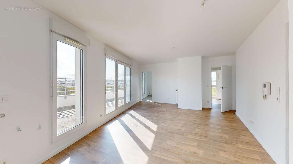 Appartement à IVRY-SUR-SEINE