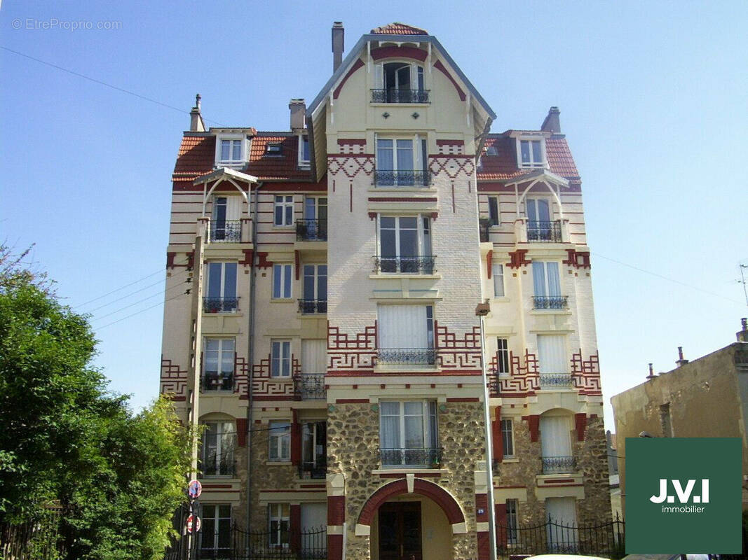 Appartement à ENGHIEN-LES-BAINS