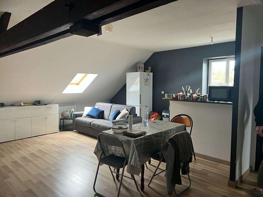 Appartement à BETHISY-SAINT-PIERRE