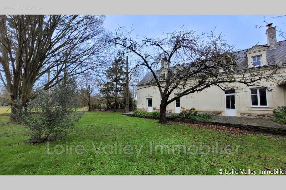 Maison à SAINT-MATHURIN-SUR-LOIRE