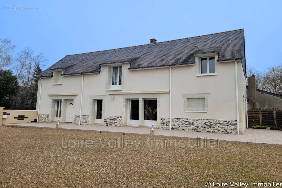 Maison à SAINT-MATHURIN-SUR-LOIRE