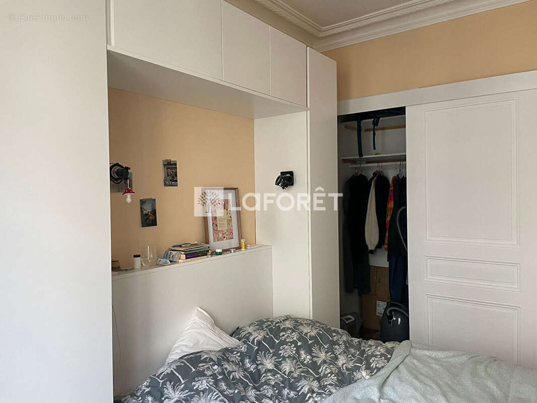 Appartement à PARIS-20E