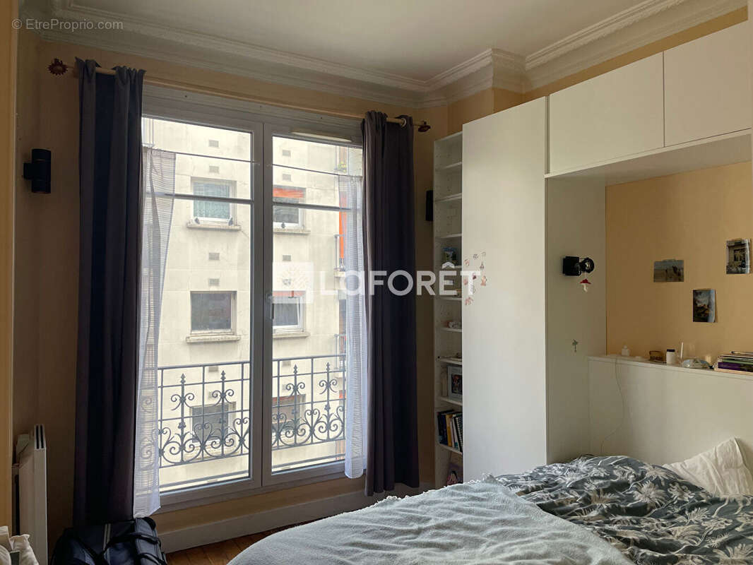 Appartement à PARIS-20E