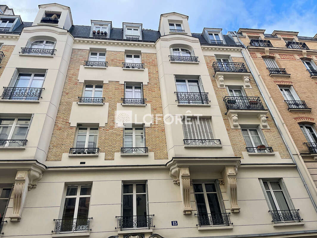 Appartement à PARIS-20E