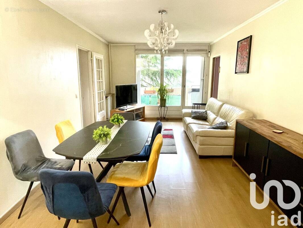 Photo 1 - Appartement à EPINAY-SUR-SEINE