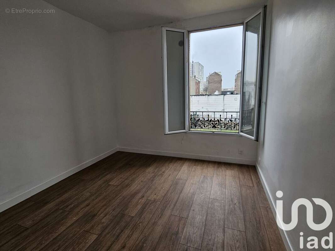 Photo 3 - Appartement à AUBERVILLIERS