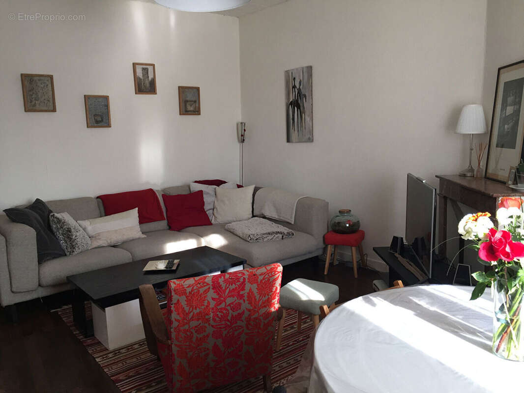 Appartement à SAINT-CYR-SUR-LOIRE