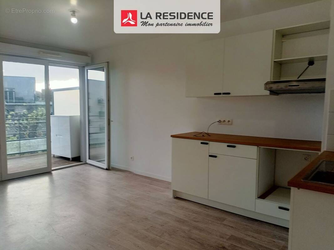 Appartement à CORBEIL-ESSONNES