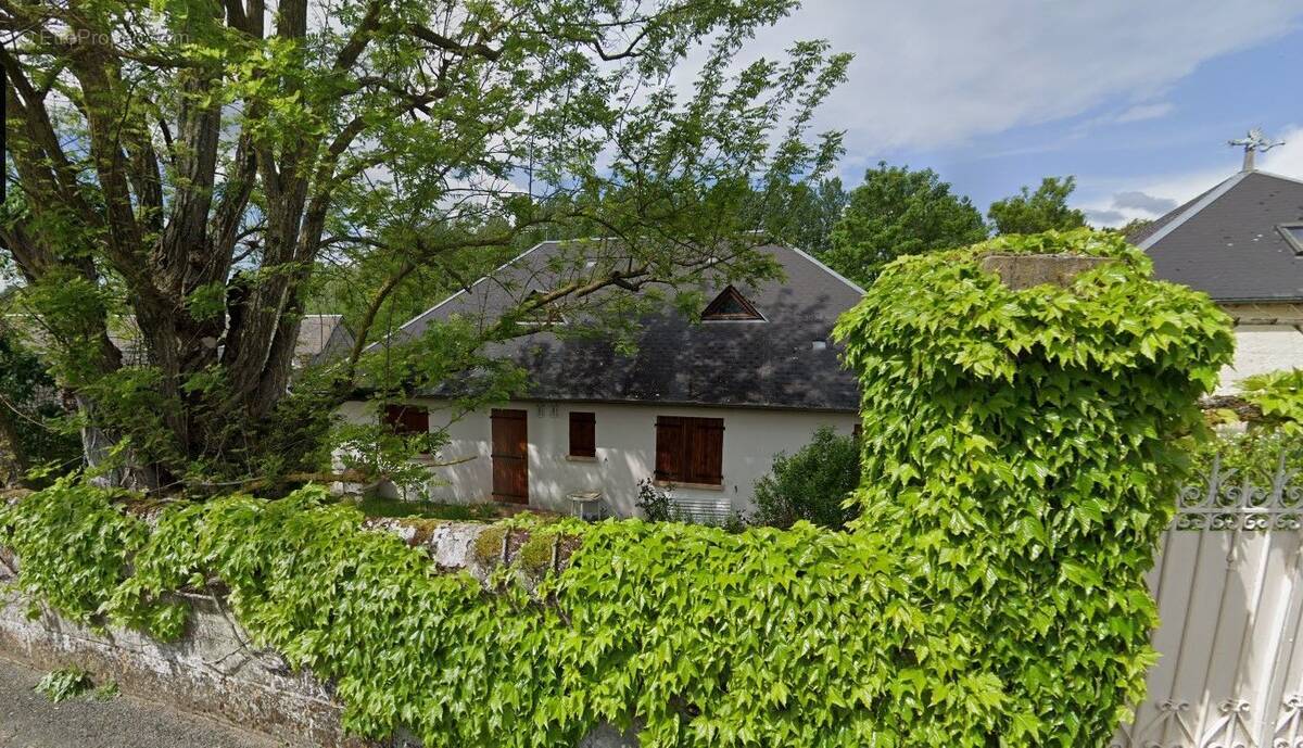 Maison à SAINT-RIMAY