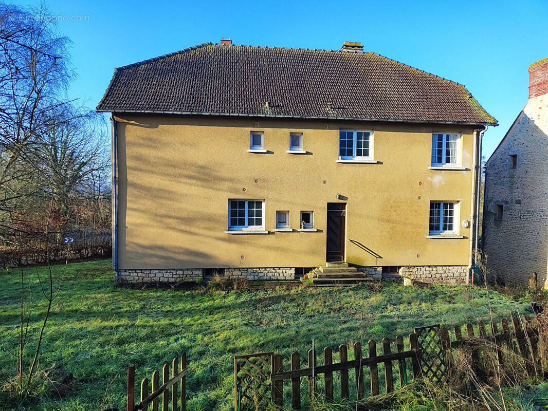 Maison à ECOUCHE