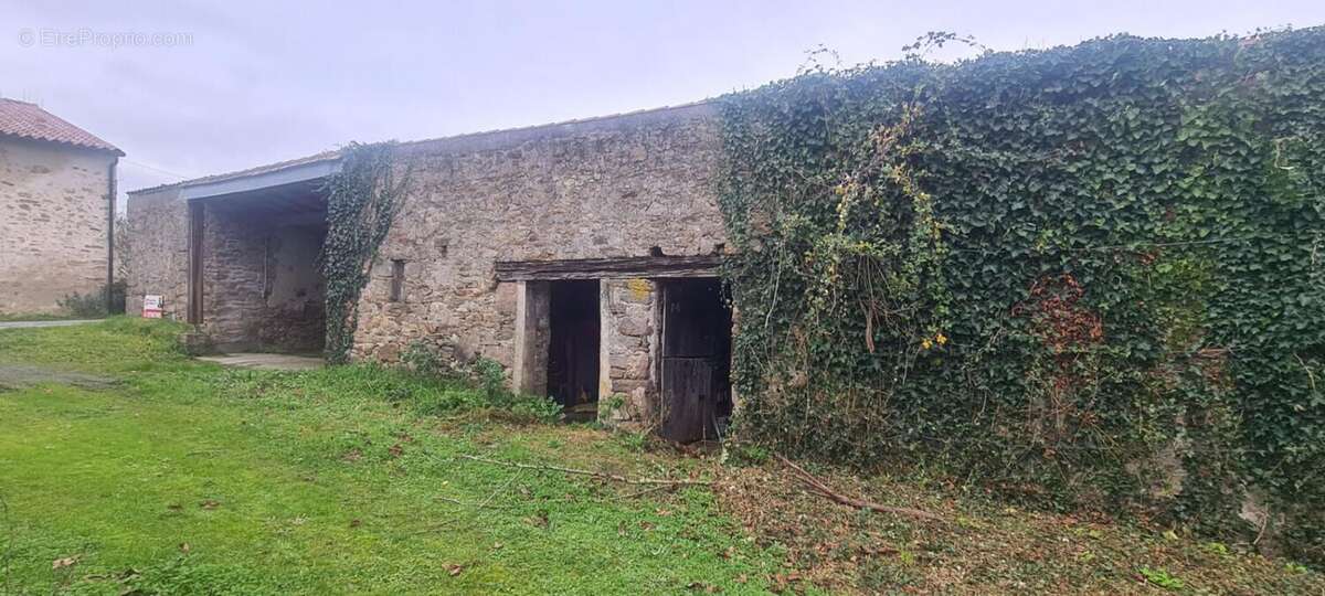 Maison à GORGES