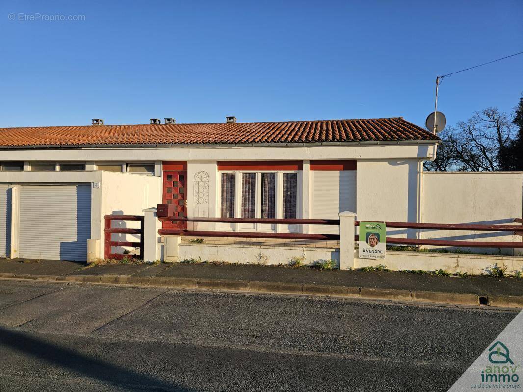 Maison à LA ROCHELLE