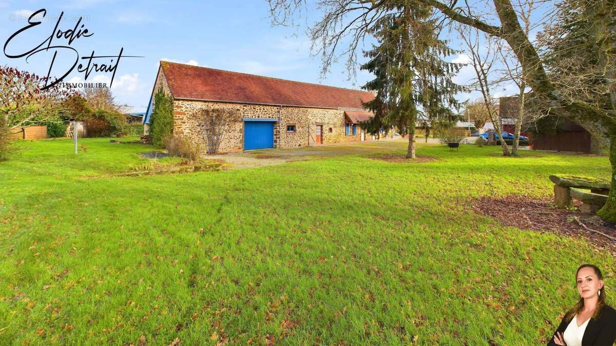 Maison à LA BAZOGE