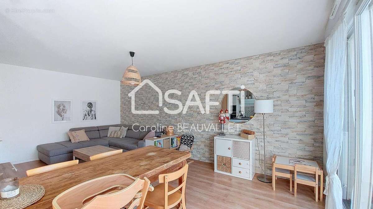 Photo 2 - Appartement à SAULX-LES-CHARTREUX