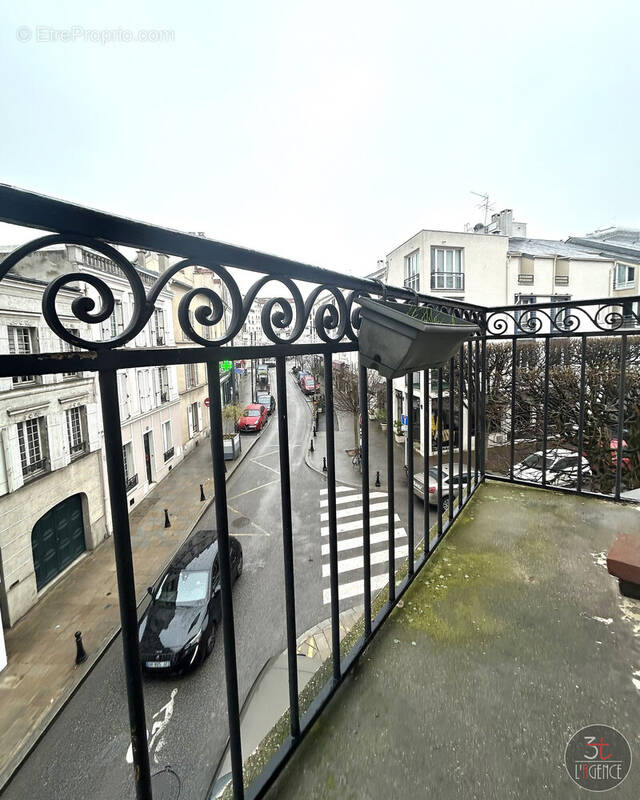 Appartement à FONTENAY-SOUS-BOIS