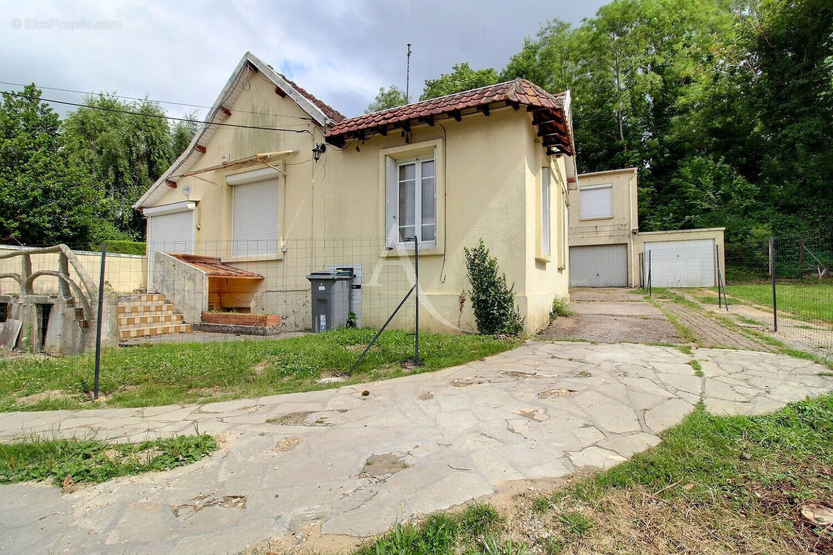 Maison à GRAND-COURONNE