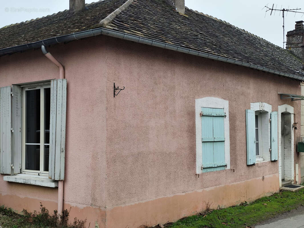 Maison à CHERANCE