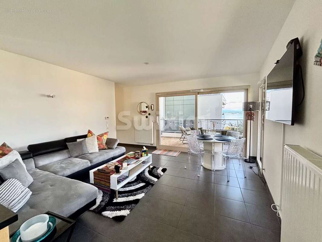 Appartement à EVIAN-LES-BAINS