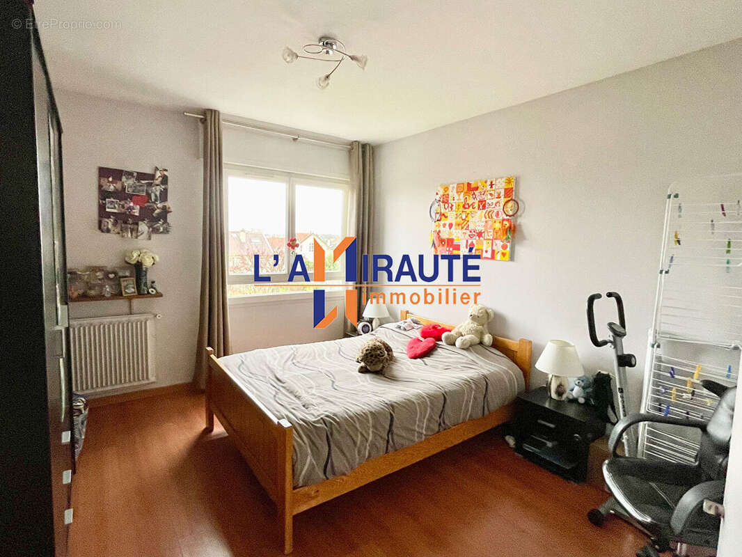 Appartement à HOUILLES